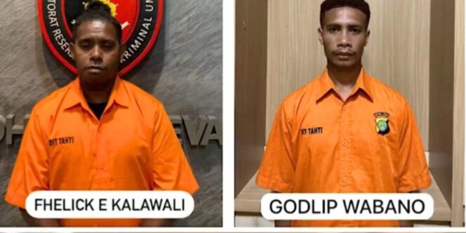
					Tersangka Terpantau Cium Tangan Aparat, Pengacara Bantah Adanya Kerjasama Tersangka Pembubaran Diskusi Dengan Aparat