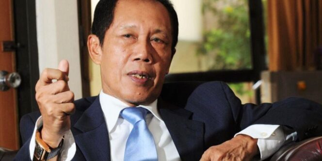 
					Usai Ditemui Ridwan Kamil, mantan Gubernur Jakarta Bang Yos Mengaku Tidak Akan Pilih Ke-3 Paslon Pada Pilgub Jakarta