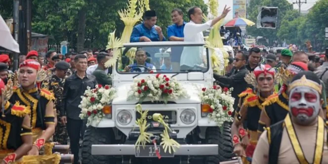 
					Analis Politik Ini Sebut Pengaruh Jokowi Sudah Tidak Ampuh Lagi Buat Paslon yang Ia Dukung