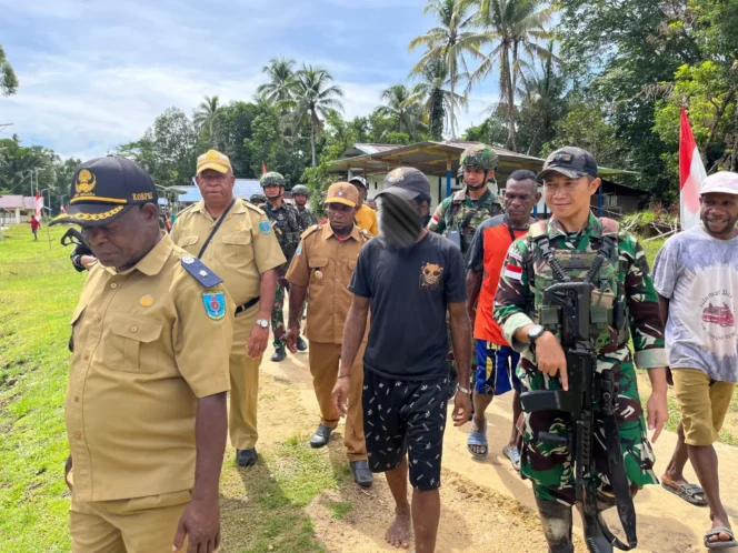 
					Langkah Persuasif Satgas Yonif 501/BY Sukses, Wakil Pimpinan OPM Kodap IV/Sorong Raya Kembali ke Pangkuan Ibu Pertiwi