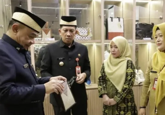 
					Gerai Dekranasda Resmi Dibuka, Andi Ony: Langkah Inovatif Mendukung UMKM Kabupaten Tangerang