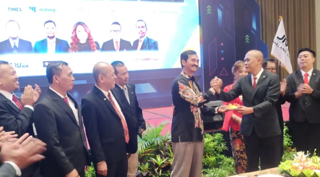 Pelantikan Pengurus Baru JMSI Malang Raya (Foto : Jalaludin / Jejak Narasi)