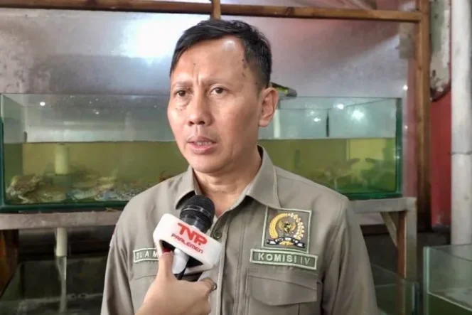 
					Anggota Komisi IV DPR RI Slamet (Foto : Parlementria)