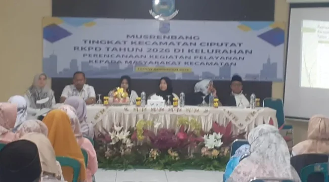 Suasana berlangsungnya Musrenbang kecamatan Ciputat di Kelurahan Cipayung. (Foto; Istimewa)