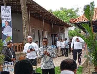 Gubernur Banten Terpilih Andra Soni saat mengunjungi harmoni Farm ,(foto: Istimewa)