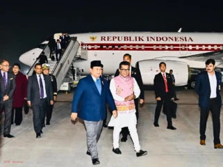Presiden Prabowo Subianto saat tiba di New Delhi India ( Foto : Setneg)
