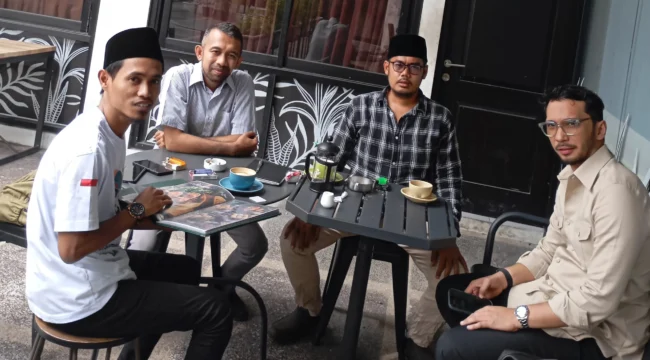 DPK KNPI Kec. Kelapa Dua Bersama Iqrar Risyad DPRD Kabupaten Tangerang (Foto : Jejaknarasi.id)