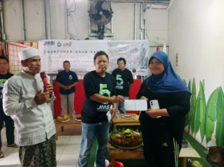 JMSI Kota Tangerang Mengadakan Santunan Anak Yatim di HUT JMSI Ke-5 (Foto : JMSI Kota Tangerang)