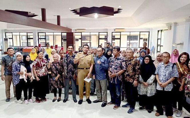 
					JMSI dan Diskop UKM Jatim Gelar Sarasehan Kemitraan UKM dan Pengusaha (Foto: JMSI Jatim)