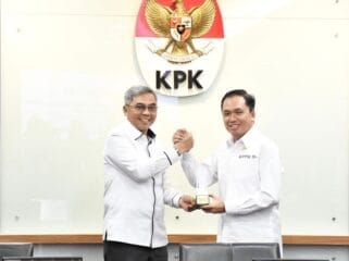 .Ketua Komisi Pengawas Persaingan Usaha (KPPU), M. Fanshurullah Asa bersama Ketua KPK  Setyo Budiyanto ( Foto: Humas KPPU)
