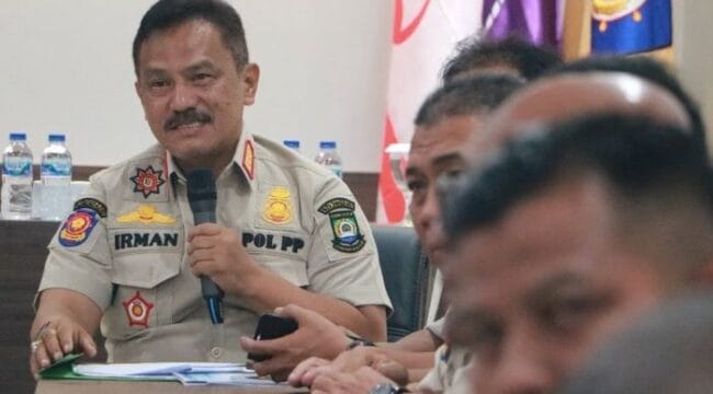Kepala Satuan Polisi Pamong Praja (Satpol PP) Kota Tangerang Irman Pujahendra . (Foto:Portal pemkot Tangerang)