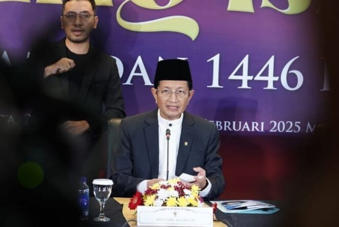 
					Menteri Agama Nasaruddin Umar saat konferensi pers  terkait pentepan awal puasa.(Foto : Humas Kemenag)