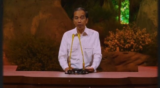 Rocky Gerung Komentari Pujian Prabowo Kepada Jokowi di HUT Gerinda ke-17 (Foto: 1st)