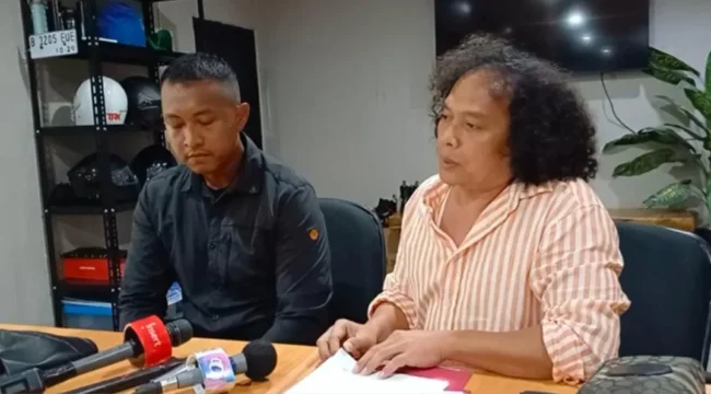 Kuasa hukum AJV, Deolipa Yumara. (Foto:  Gunawan)