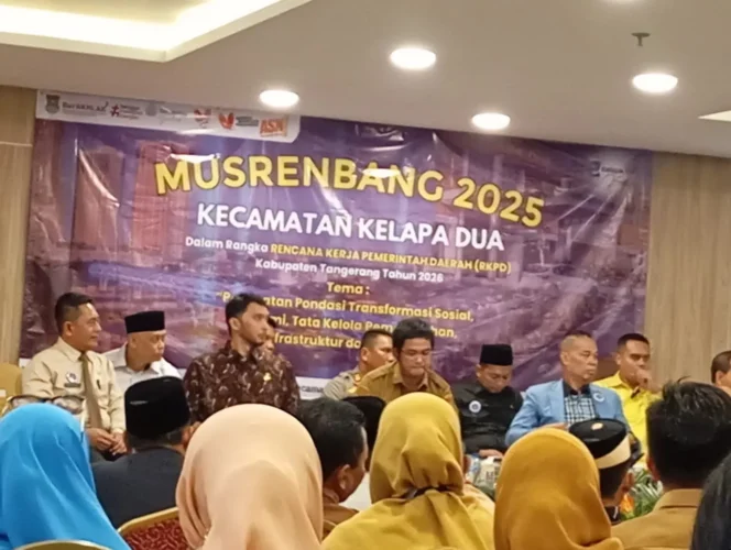
					Susasan berlangsungnya Musrenbang Kecamatan Kelapa Dua Kabupaten Tangerang  ( Foto : Ocid jejaknarasi.id)