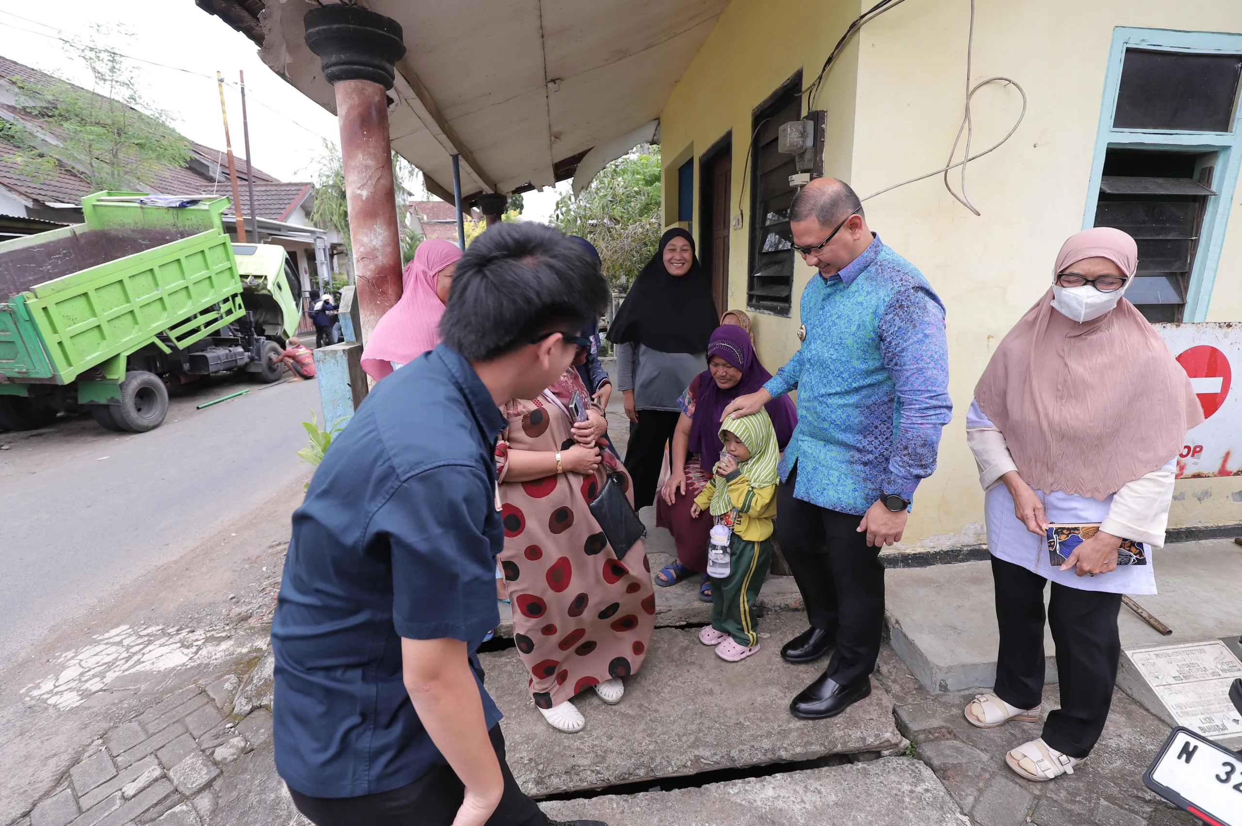 Pj Walikota Batu Kunjungi Posyandu(Foto : Prokopim Setda Kota Batu)