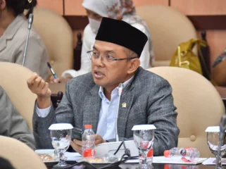 Anggota Komisi VIII DPR RI, KH Maman Imanulhaq. (foto: Ist)