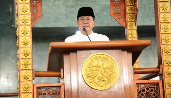 
Bupati Tangerang, Moch. Maesya Rasyid  sambutan usai melaksanakan salat  Ied (Foto :  Prokopim Pemkab Tangerang)