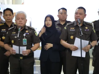 Konferensi Pers Kejaksaan Agung terkait Perkara Dugaan Korupsi Minyak Mentah Pertamina (Foto: Istimewa)