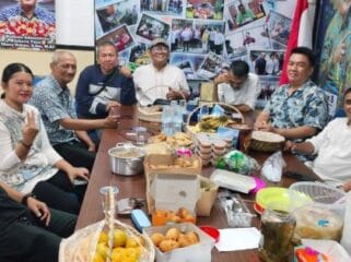 Suasan buka bersama Pokja PWI Wali Kota Jakarta PusaT ( Foto ; PWI Jakpus)
