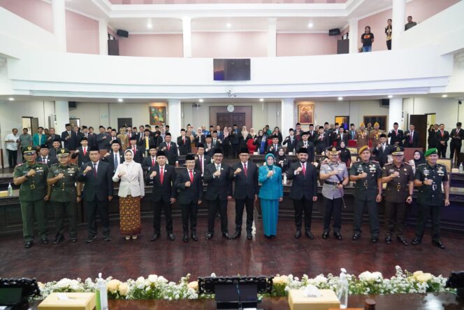 
					Rapat Paripurna dalam rangka Penyampaian Sambutan Wali Kota Batu Masa Jabatan 2025-2030 (Foto: Humas Pemkot Batu)