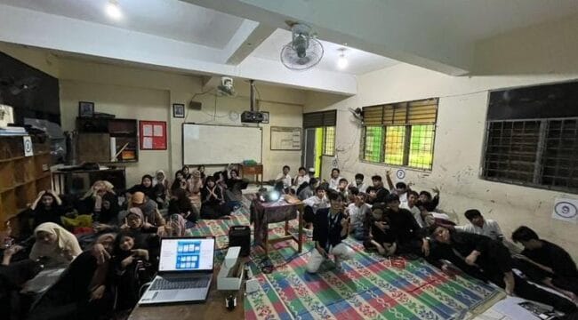 Para siswa saat mengikuti Program National Learning Recovery Program (NLRP) atau Program Pemulihan Pembelajaran Nasional. (foto ; Skolla)