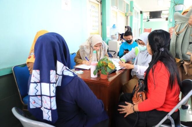 
					Ilustrasi Vaksinasi (Foto : Diskominfo Pemkot Tangerang )
