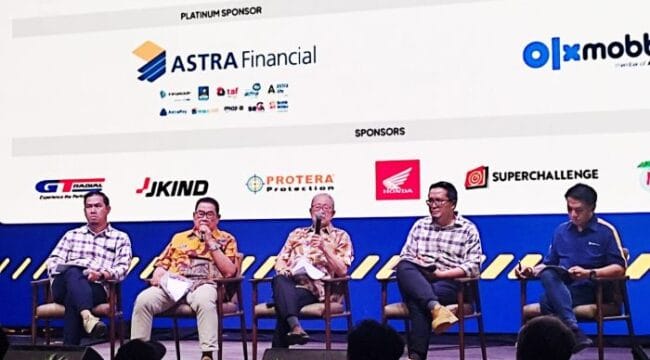 Panitia Pameran Otomotif GIIAS 2025 saat konferensi pers (Foto : Ist)