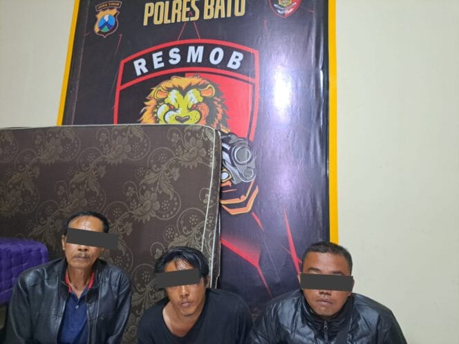
					Polres Batu Berhasil Amankan Tiga Pembobol Brankas Juragan Tahu, Dalangnya Kakak Ipar Sendiri