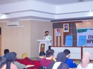 Kordinator BEM Banten Bersatu Bagas Yulianto saat memberikan sambutan diacara stadium General and Camping Kebangsaan (Foto: Bagas Yulianto)