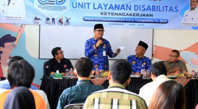 Wakil Wali Kota Tangerang, H. Maryono Hasan, saat  membuka Sosialisasi Unit Layanan Disabilitas (ULD) Bidang Ketenagakerjaan.
(Foto: Tangerang.co.id.