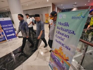 Menteri Perhubungan Dudy Purwagandhi saat mengunjungi Pelabuhan Bakauheni, Lampung. (Foto : Kemenhub)