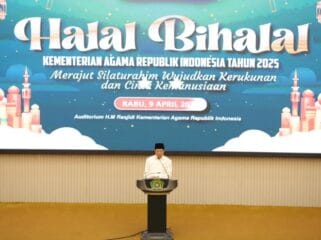 Menteri Agama Nasaruddin Umar saat meberikan sambutan dalam acara halalbihalal di lingkungan Kemenag 