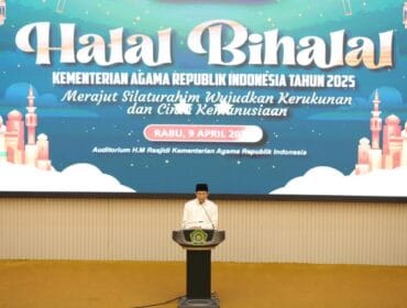 Menteri Agama Nasaruddin Umar saat meberikan sambutan dalam acara halalbihalal di lingkungan Kemenag 