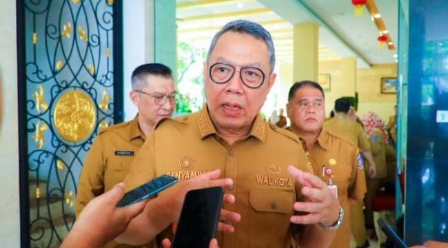 Wali Kota Tangsel, Benyamin Davnie (Foto: Diskominfo Tangsel)