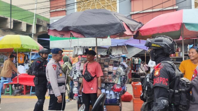 
					Berantas Premanisme, Brimob Polda Metro Jaya Gelar Patroli Skala Besar