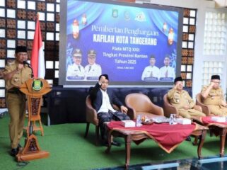 Wali Kota Tangerang Sachrudin saat memberikan sambutan dalam acara pemberian penghargaan kepda para Kafilah Kota Tangerang. (Foto : Diskominfotik Kab.Tangerang)