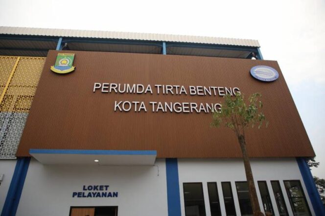 
					Gedung Perumda Tirta Benteng Kota Tangerang  (Foto :PPDIP Kota Tangerang)