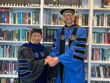 Menteri Agama Republik Indonesia, Nasaruddin Umar, saat menerima gelar Doctor of Divinity dari Hartford International University for Religion and Peace.. (Foto : Humas Kemenag)