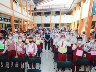 Ilustrasi : Para Pelajar Sekolah dasar di Bandung (Foto : Pemkot Bandung)