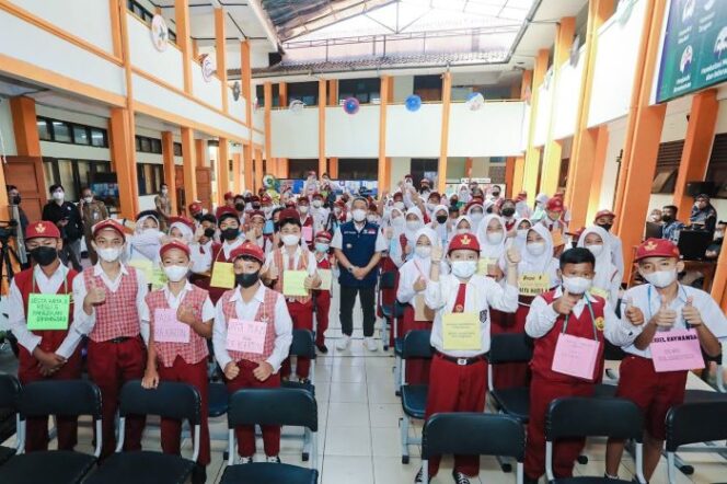 
Ilustrasi : Para Pelajar Sekolah dasar di Bandung (Foto : Pemkot Bandung)