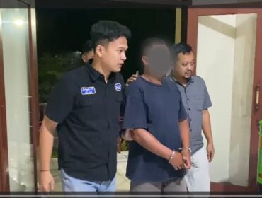 Diduga pelaku Penipuan jeruk yang diamankan Sat Reskrim Polres Batu ( Foto: Humas Polres Batu)