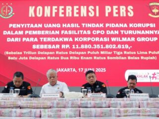 Direktur Jampidsus Kejagung Agung Sutikno saat memberikan keterangan kepada awak media dalam konferensi pers  (Foto; Kejagung RI) 