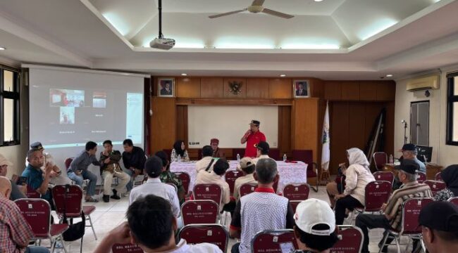 Suasana Musyarawah dan pembentukan koperasi Merah  Putih Jakarta Pusat ( Foto: pusat.jakarta.go.id)