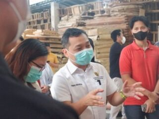  Deputi Bidang Koordinasi Pengelolaan dan Pengembangan Usaha Badan Usaha Milik Negara (BUMN) Ferry Irawan saat melakukan kunjungan kerja ke Kabupaten Jepara, Jawa Tengah. (Foto: Humas Kemenko Perekonomian)