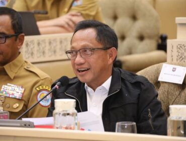 Mendagri Tito Karnavian saat menghadiri RDP bersama Komisi II DPR RI (Foto : Puspen Kemendagri)