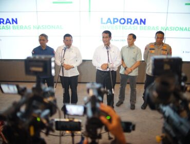 Menteri Pertanian Andi Amran Sulaiman saat memnerikam kerterangan kepada awak media. (Foto : Humas Kementan)
