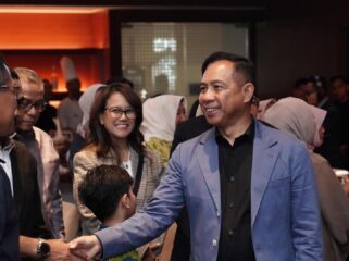 Panglima TNI Jenderal TNI Agus Subiyanto saat  mengahdiri gala priemere Film BELIEVE . (Foto : Puspen TNI)