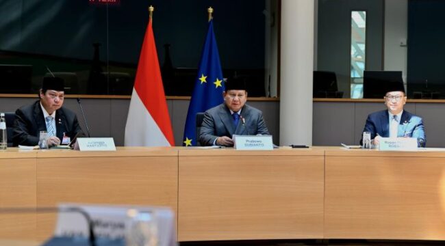 Presiden Prabowo Subianto didampingi Menko Perekonomian Airlangga Hartarto saat mengikuti perundingan Indonesia- Uni Eropa (Foto : Humas Kemenko Perekonomian)