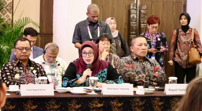 Wakil Bupati Tangerang Nurul Intan Hilmah saat hadir di acara High Level Meeting on the Leprosy Programme di Bali. (Foto; Prokopim Kab Tangerang)